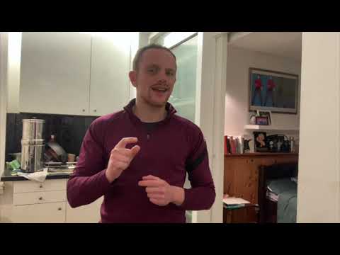 Hypomania on Reddit: Sharing Experiences and Insights